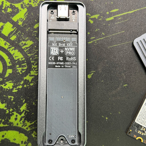 8F90D2.jpg